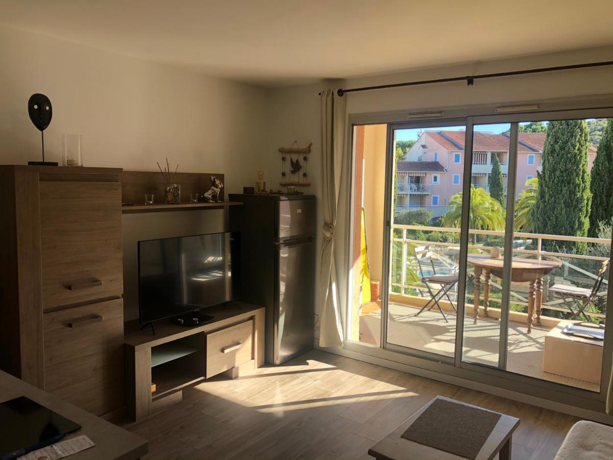 2P Terrasse Vue Piscine Et Jardin Tropical La Croix Valmer Eksteriør bilde